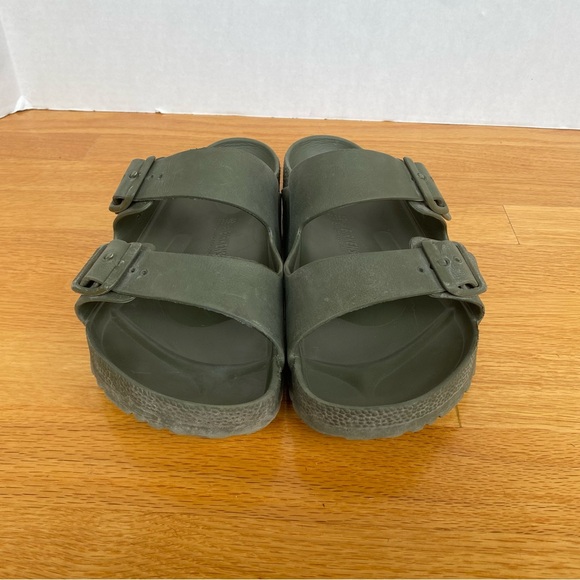 Military green Birkenstock rubber Arizona Sandals - Picture 6 of 12